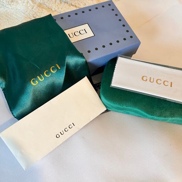 Gucci GG1680S 001 Black Oval Sunglasses Unisex New Authentic - Picture 10 of 10